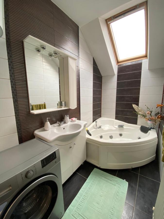 Apartament Central Apart Oradea Zewnętrze zdjęcie
